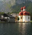 Die Wallfahrtskirche St. Bartholomä am Königssee